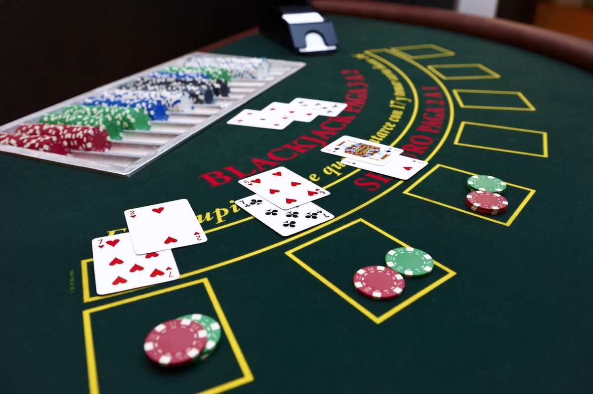 پاکستان میں Aces Up Casino کا آن لائن کیسینو سیکشن کھولیں۔